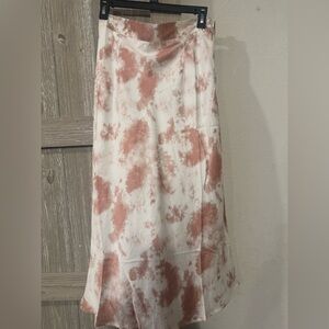 Women’s medium midi skirt never worn